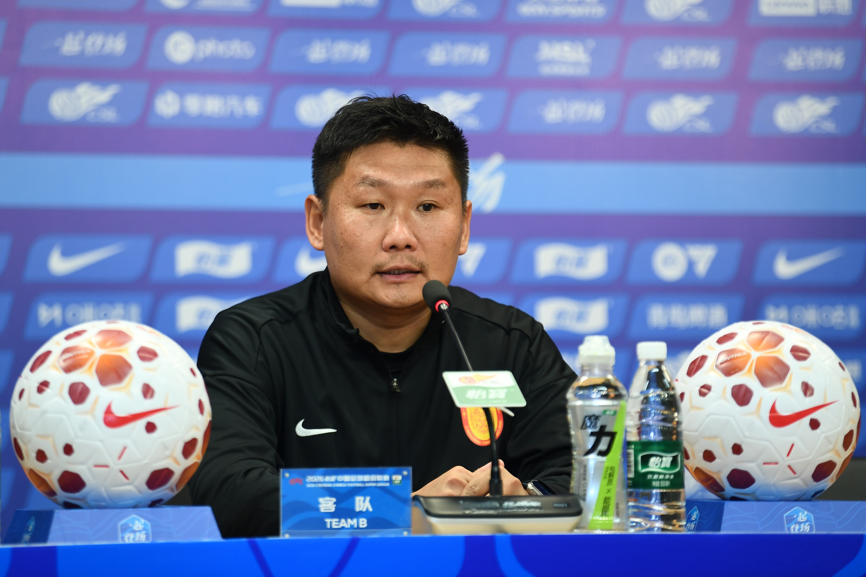 刘建业两回合算死蓉城:U21防线硬扛高压,替补奇兵破局