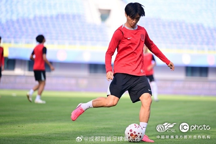 蓉城赛前发布会:阿洛伊西点出两连平病因,韦世豪直言心态受影响 蓉城赛前发布会:阿洛伊西点出两连平病因,韦世豪直言心态受影响
