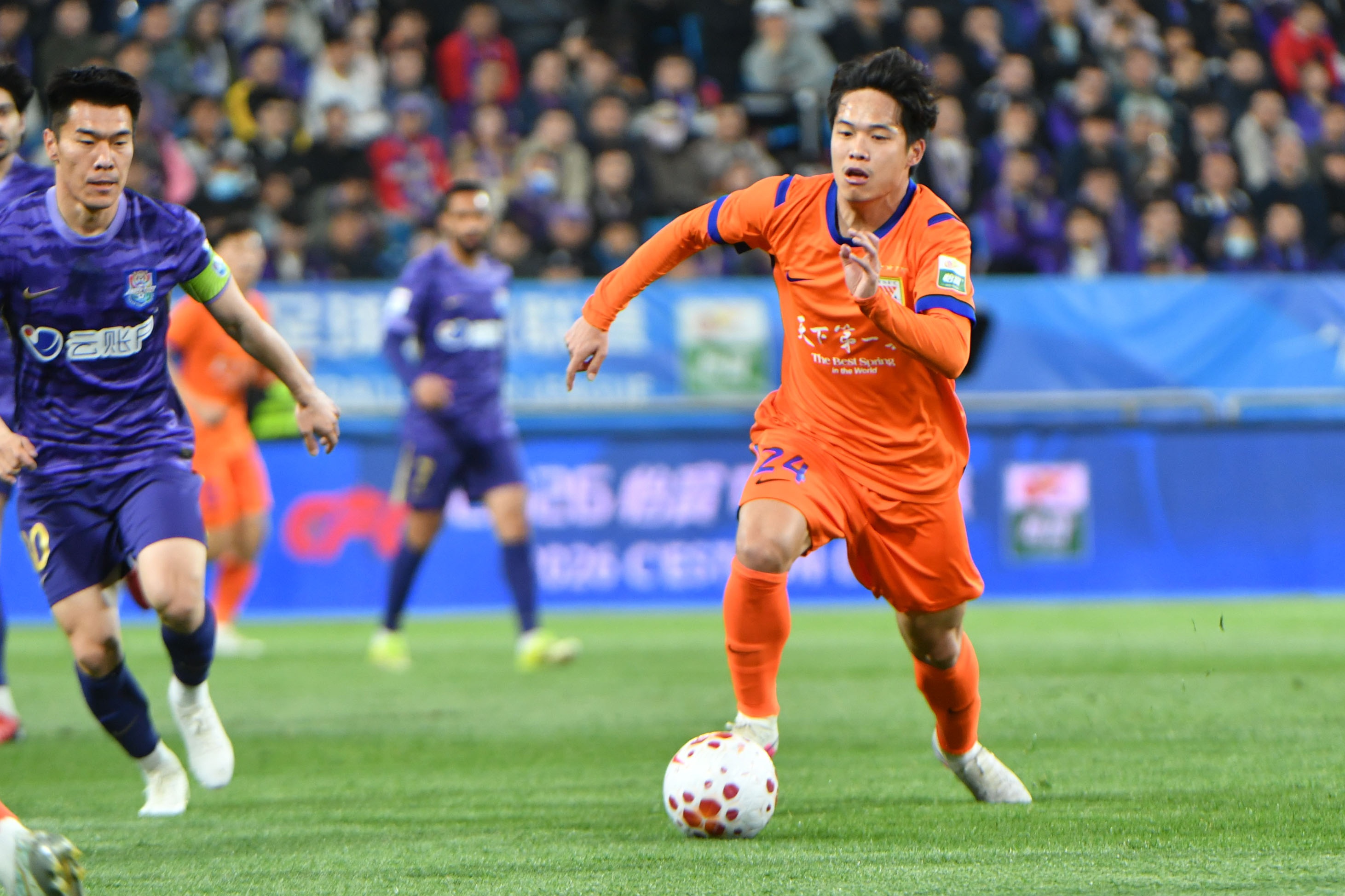 9.1万欧!段刘愚转会玉昆 泰山青训标价创历史新低
