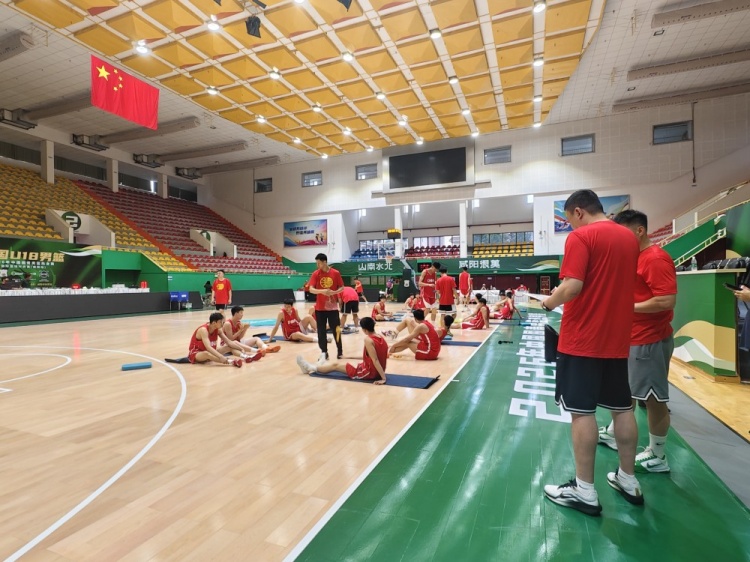 U18国青咸阳热身赛今日开战 17人竞逐12人亚洲杯名单 U18国青咸阳热身赛今日开战 17人竞逐12人亚洲杯名单