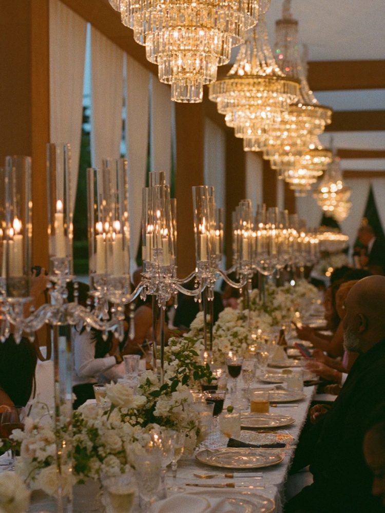 卢尼先生与卢尼太太 !卢尼晒上月婚礼现场精修美照 卢尼先生与卢尼太太 !卢尼晒上月婚礼现场精修美照