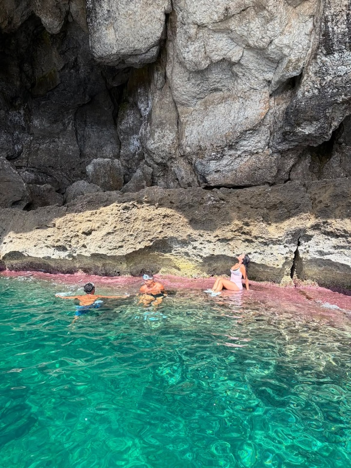 乔治娜发文:我是六孩妈身材变化很正常,人的价值不取决于外表 乔治娜发文:我是六孩妈身材变化很正常,人的价值不取决于外表